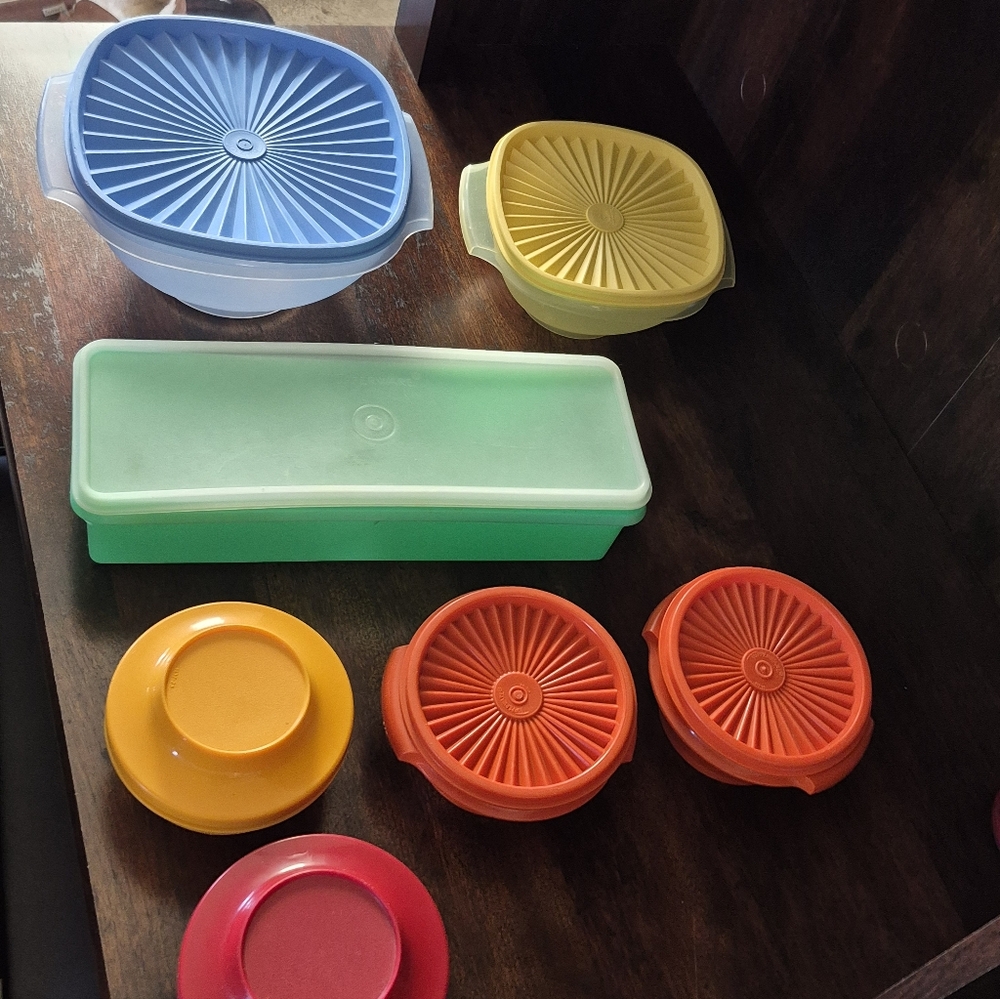 Tupperware Retron̈ 14 Pieces/7 sets